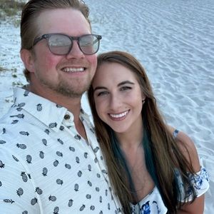 Meet your Posher, Alexis